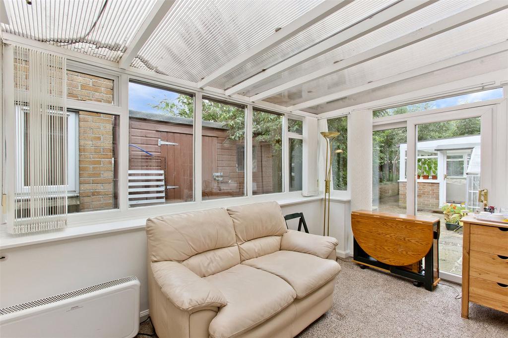 Sunroom(Off Dining)