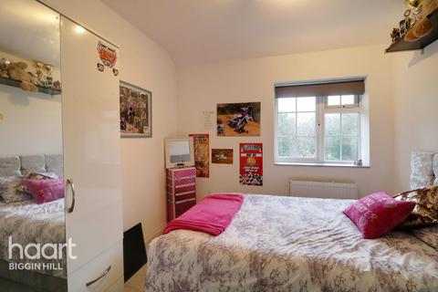1, Parkside Cottages Rag Hill Road, Tatsfield, Westerham, TN16 2LP