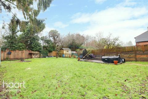 1, Parkside Cottages Rag Hill Road, Tatsfield, Westerham, TN16 2LP