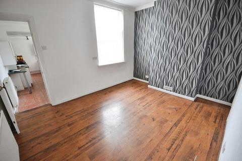 2 bedroom terraced house to rent, Tellwright Street, Burslem