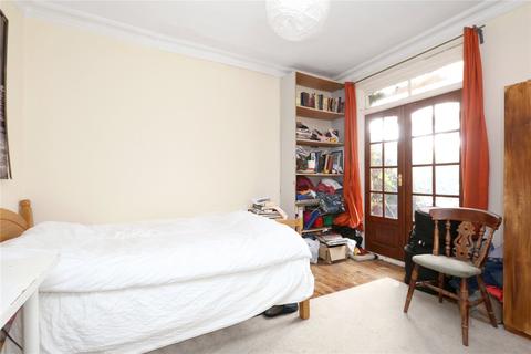 24 Babington Road, London, NW4 4LD
