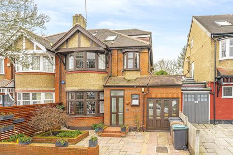 11 Rhodes Avenue, London, N22 7UR
