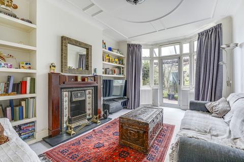 11 Rhodes Avenue, London, N22 7UR