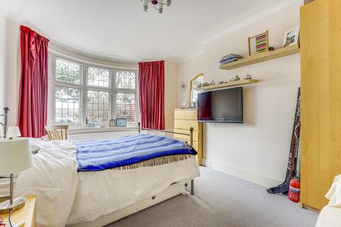 11 Rhodes Avenue, London, N22 7UR