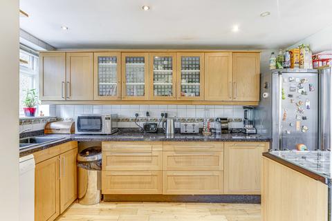 11 Rhodes Avenue, London, N22 7UR