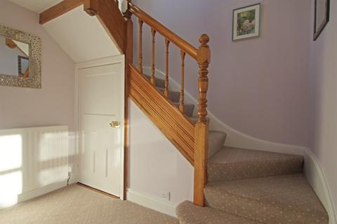 44 Broomfallen Road, Scotby, Carlisle, CA4 8DE