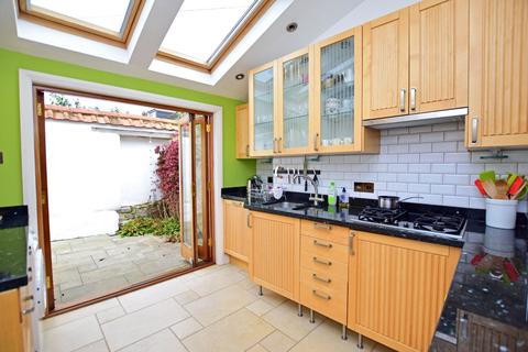 6 North Street, Topsham, Exeter, EX3 0AP