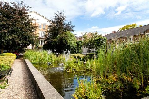 49 Sutton Square, London, E9 6EQ