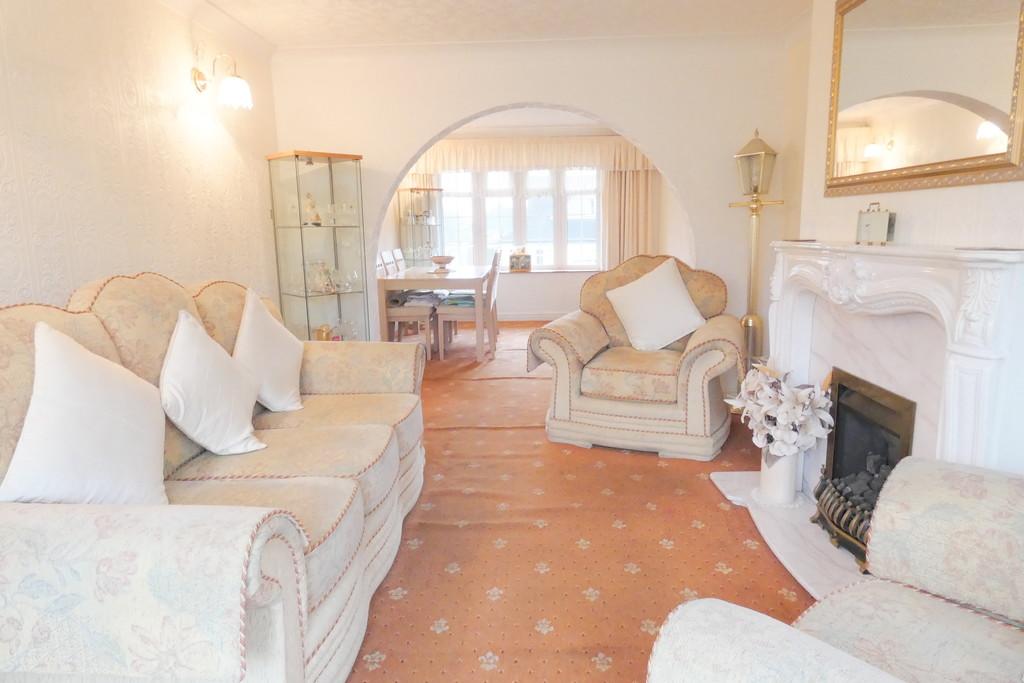 Weybourne Road, Great Barr 3 bed semidetached house £186,000