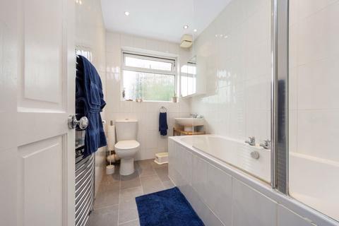 19 Birkbeck Road, Sidcup, DA14 4DB