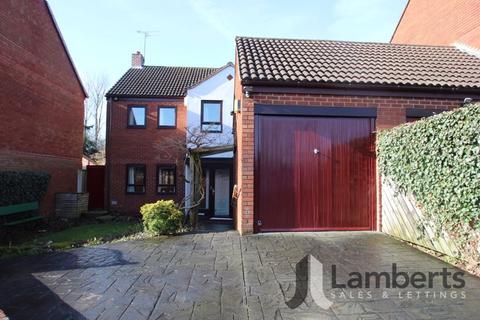66 Barlich Way, Redditch, B98 7JP