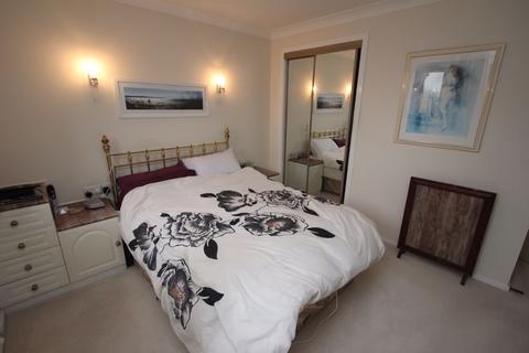 66 Barlich Way, Redditch, B98 7JP