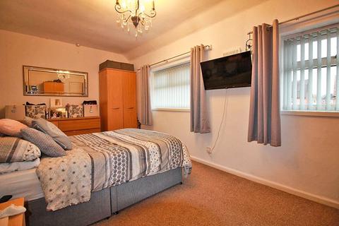 15 Ashfield Road, Fordhouses, Wolverhampton, WV10 6QX