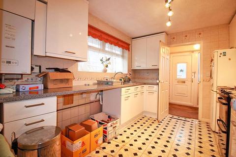 18 Millwalk Drive, Wolverhampton, WV9 5LG