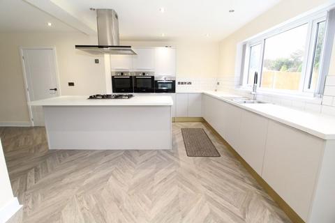 3 bedroom detached house for sale, Edinburgh Road, Walsall, WS5 3PQ