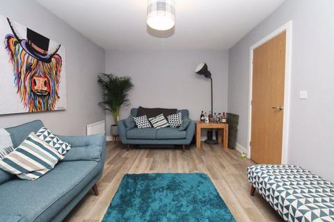 8 Cross Field, Patchway, Bristol, BS34 5GU