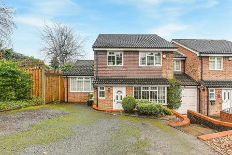 96a Purley Downs Road, South Croydon, CR2 0RB