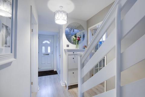 96a Purley Downs Road, South Croydon, CR2 0RB