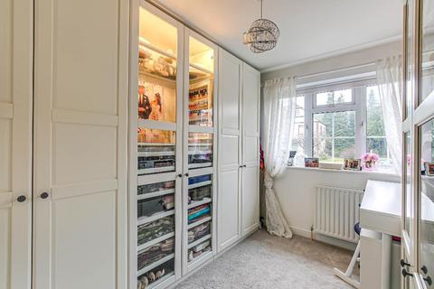 96a Purley Downs Road, South Croydon, CR2 0RB