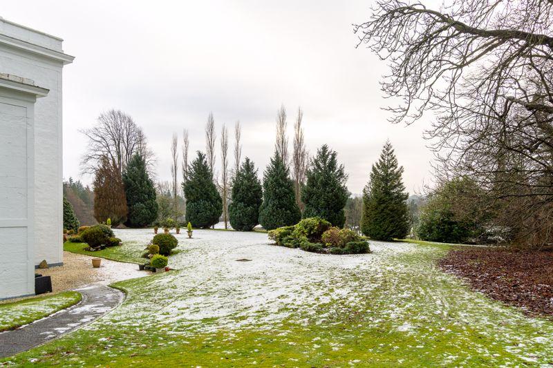 Flat 4 Annanhill House, Irvine Road... 2 bed flat £85,000