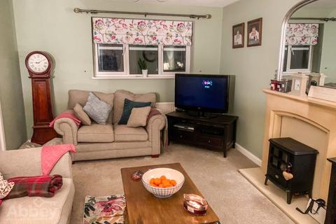 44 Hunters Ridge, Tonna, Neath, SA11 3FE