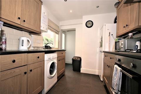 4 bedroom terraced house to rent, Priory Road, Gloucester GL1