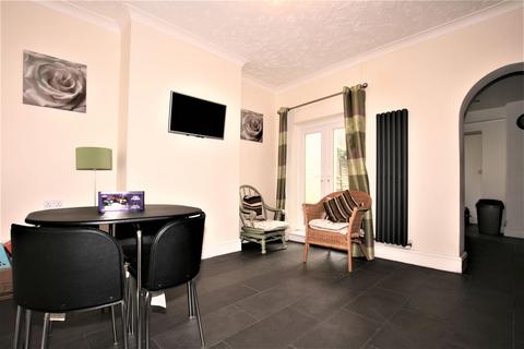 4 bedroom terraced house to rent, Priory Road, Gloucester GL1