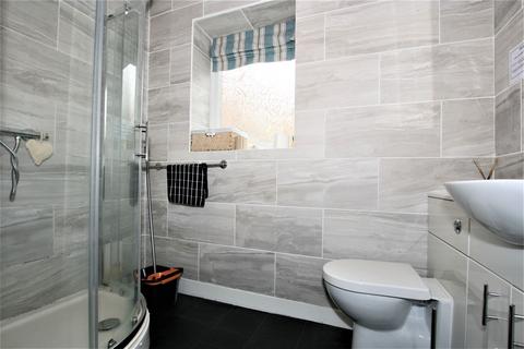4 bedroom terraced house to rent, Priory Road, Gloucester GL1