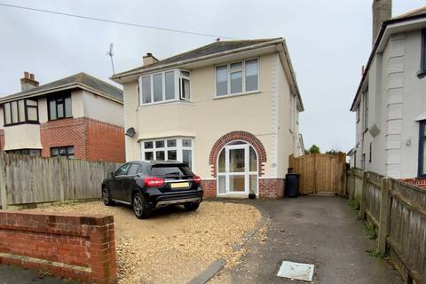 48 Ashford Road, Bournemouth, BH6 5QD