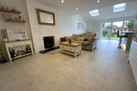 48 Ashford Road, Bournemouth, BH6 5QD