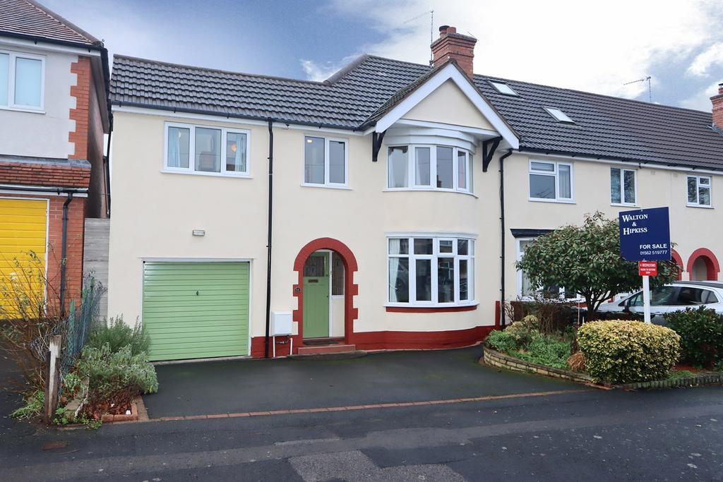 Bruce Road, Kidderminster, DY10 4 bed terraced house £265,000