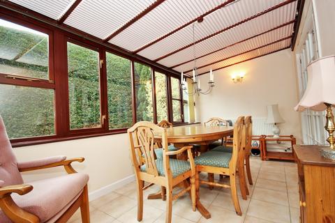 28 Kidder Road, Rayne, Braintree, CM77 6TN