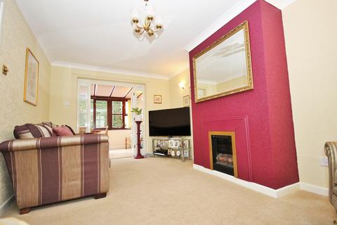 28 Kidder Road, Rayne, Braintree, CM77 6TN