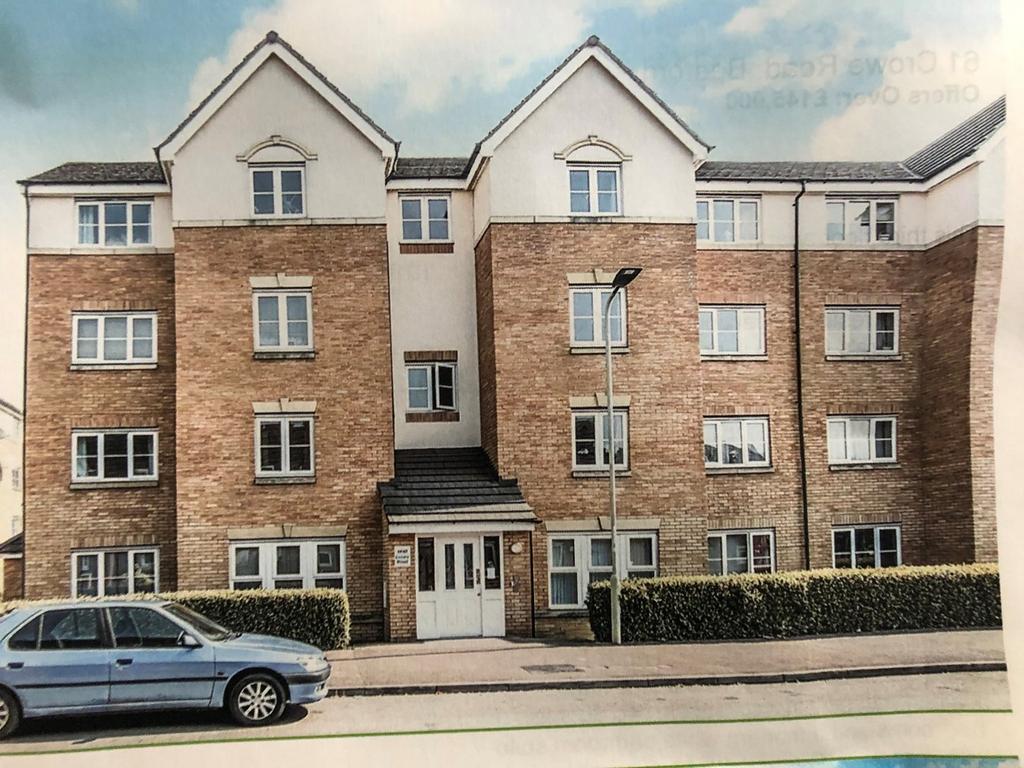 Crowe Road, Bedford, MK40 2 bed apartment to rent £950 pcm (£219 pw)