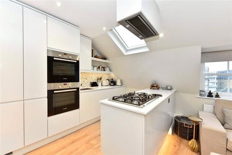 3 bedroom apartment to rent, Clifton Hill, St. John's Wood, London, NW8