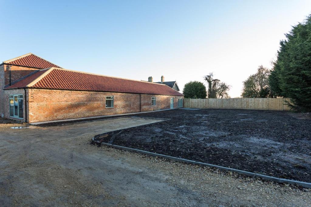 Oakwood Barns, Healaugh, Tadcaster 3 bed barn conversion £499,995