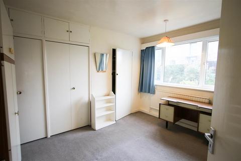 2 Highside Drive, Sunderland, SR3 1UW