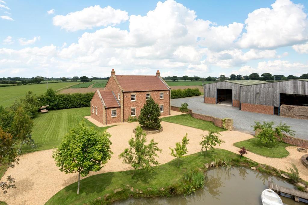 Wetherby Road, Rufforth, York 4 bed house £1,200,000