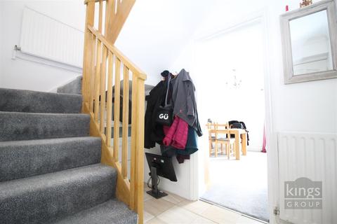 52 Quarry Spring, Harlow, CM20 3HR
