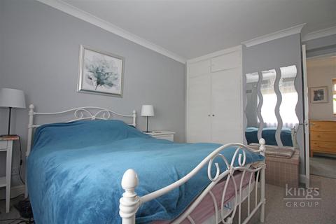 52 Quarry Spring, Harlow, CM20 3HR