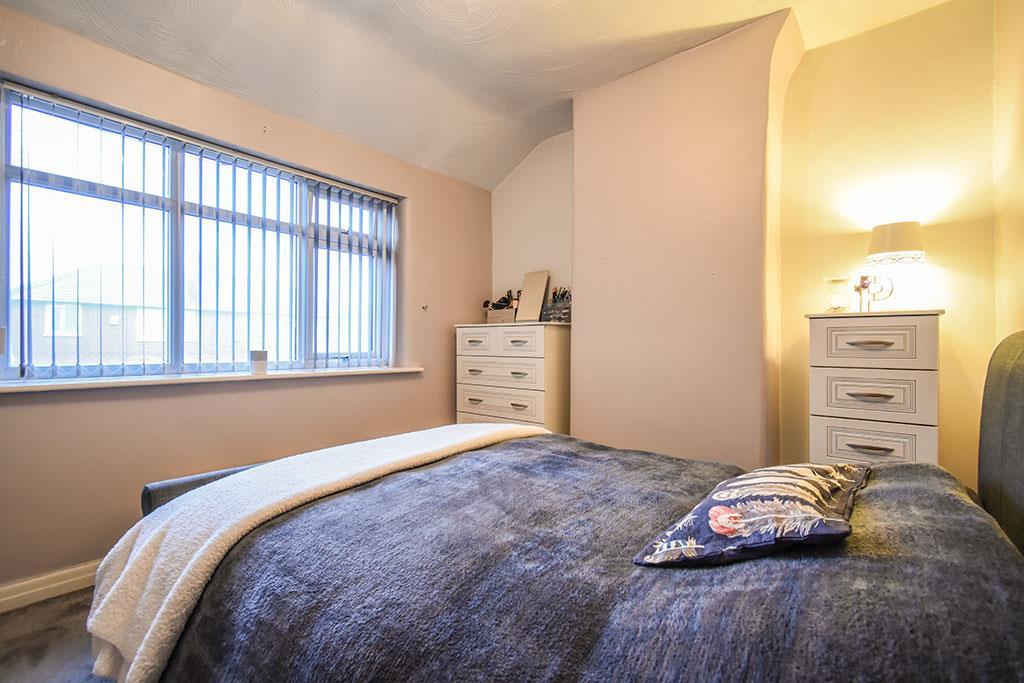 Bed-1.jpg