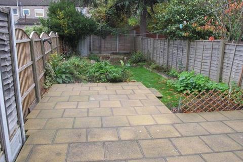 43 Waverley Road, London, E18 1HU