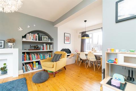 3 Covert Road, West Bridgford, Nottingham, NG2 6GP