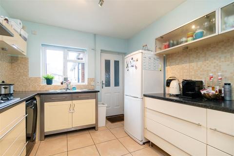 3 Covert Road, West Bridgford, Nottingham, NG2 6GP