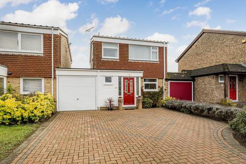 21 Blenheim Avenue, Faversham, ME13 8NW