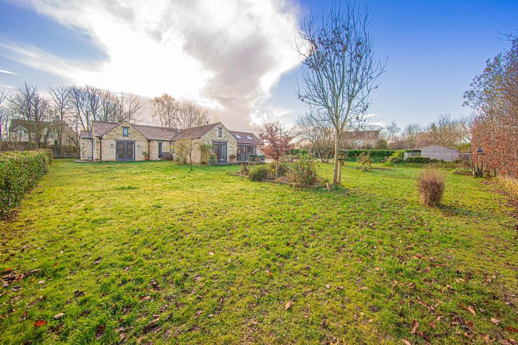Milbourne, Malmesbury 4 bed barn conversion £875,000
