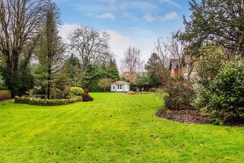 Tillingbourne Cottage Gomshall Lane, Shere, Guildford, GU5 9HB