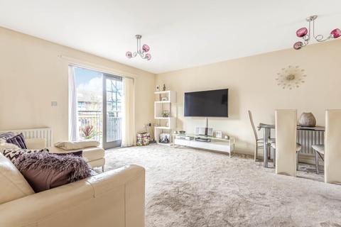 Flat 6, 15 Page Road, Feltham, TW14 8DT