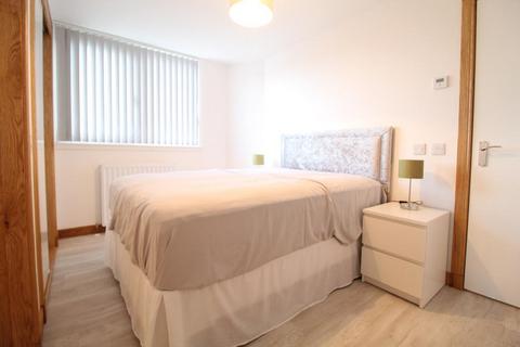 2 bedroom flat to rent, Loanhead Terrace, Apartment 2, AB25