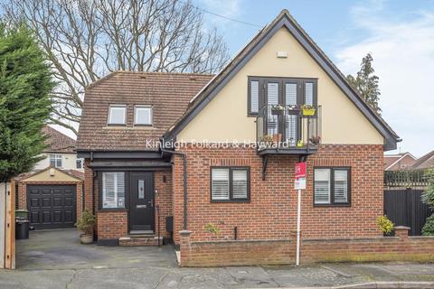36 Croft Avenue, West Wickham, BR4 0QJ